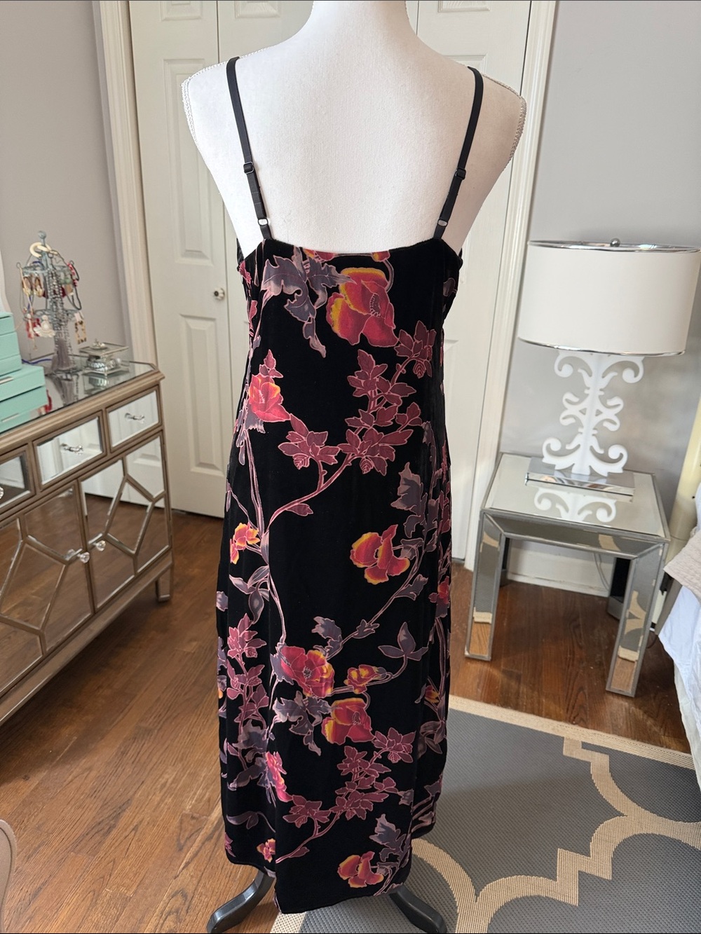Rachel Zoe Floral Velvet Slip Dress - Black, Pink & Rust ❤️ 8 - Picture 2 of 8